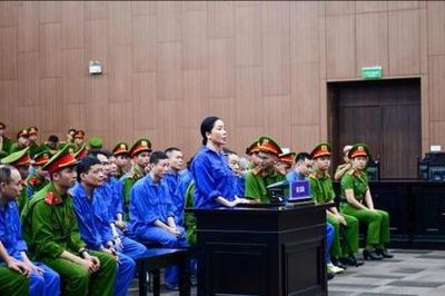 Cựu điều dưỡng nhận tiền giúp bị cáo trốn viện tâm thần