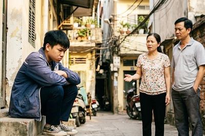 Làm gì khi phát hiện con tham gia hội nhóm 'ghét bố mẹ'?