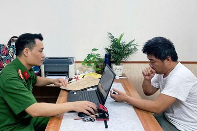 Khởi tố đối tượng chiếm đoạt tiền của công ty rồi bỏ trốn