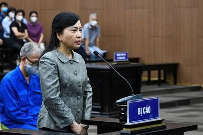 Tình tiết bất ngờ khiến chưa thể tuyên án vụ cựu Bộ trưởng Nguyễn Thị Kim Tiến như kế hoạch