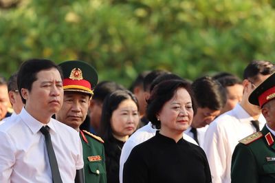 Phó Thủ tướng Phạm Thị Thanh Trà dự lễ truy điệu, an táng 71 hài cốt liệt sĩ tại Lào Cai