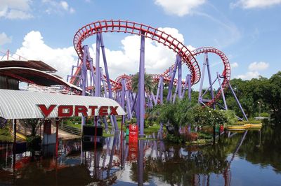 Chết 6 con nai, ngập toàn bộ hạng mục ở công viên lâu đời nhất Bangkok