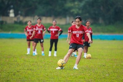 Chuyện về những cô gái Đăk Đoa đá bóng