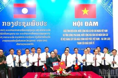Điện Biên và Luangprabang thống nhất nâng cấp cặp cửa khẩu chính Huổi Puốc (Việt Nam)-Na Son (Lào) thành cửa khẩu quốc tế