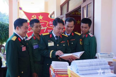 Người cán bộ chính trị sâu sát ở Lữ đoàn 950 (Quân khu 9)
