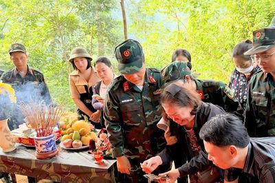 Quy tập 2 hài cốt liệt sĩ tại Tuyên Quang