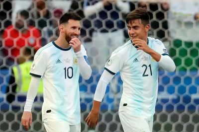2 đồng đội bị ngăn về dự trận Messi chia tay tuyển Argentina