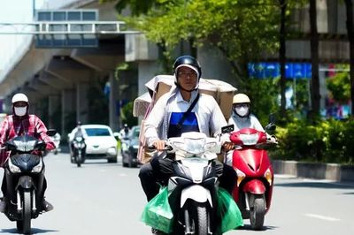 Miền Bắc nắng nóng gay gắt, bất thường