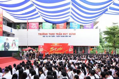 Từ 15/11, ban đại diện cha mẹ học sinh không được thu, quản lý tiền hỗ trợ