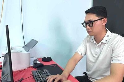 Cử nhân 'Gen Z' bỏ trường cao đẳng về làm tổ trưởng dân phố, 'quản' hơn 500 hộ dân