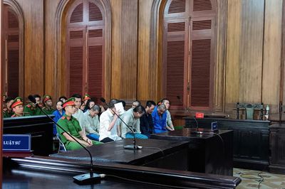 Cựu giảng viên lĩnh án tù vì mua dâm, cho thiếu nữ dùng ma túy dẫn tới tử vong