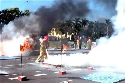 Trau dồi kỹ năng chữa cháy cho lực lượng cơ sở và doanh nghiệp