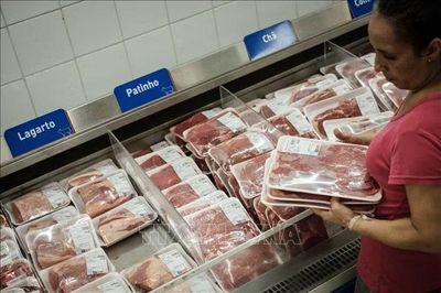 Trung Quốc áp thuế bổ sung 55% đối với thịt bò Brazil