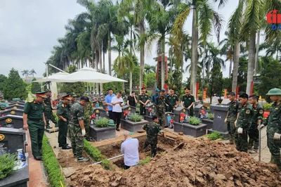 Hà Nội hoàn thành sớm 'chiến dịch' lấy mẫu hài cốt liệt sĩ