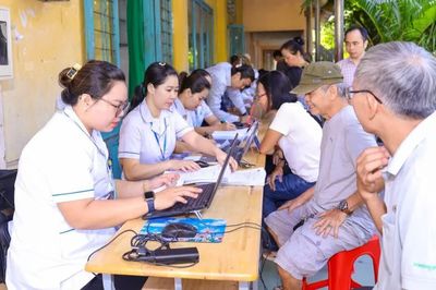 Quản lý, chăm sóc sức khỏe toàn diện từ tuyến cơ sở