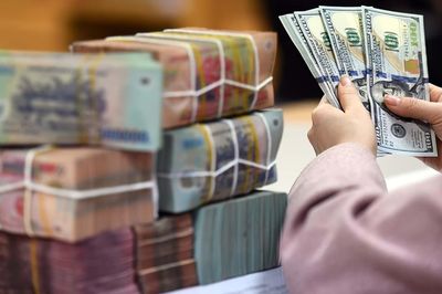 Điểm danh doanh nghiệp được dự báo tăng trưởng lợi nhuận trên 100%