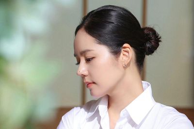 Han Ga In tiếp tục phủ nhận nghi vấn quảng cáo thực phẩm chức năng