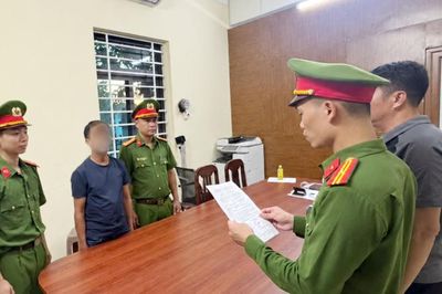Bắt người đàn ông dâm ô 2 bé gái đi chơi Trung thu