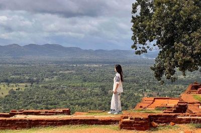 Nữ du khách Việt chi 27 triệu đồng cho một tuần rong ruổi Sri Lanka