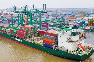 Hai Phó Tổng giám đốc Viconship cùng thoái sạch vốn