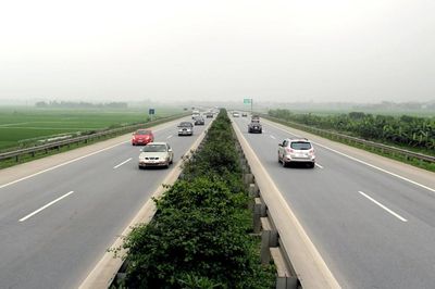 Cục Đường bộ đề nghị làm rõ các đoạn cao tốc xử phạt vi phạm khoảng cách an toàn