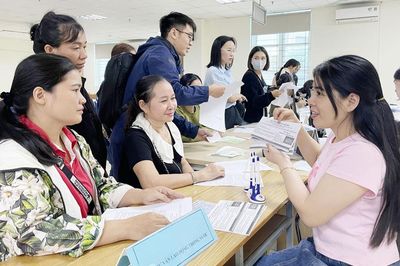 Giúp người thất nghiệp sớm trở lại thị trường lao động