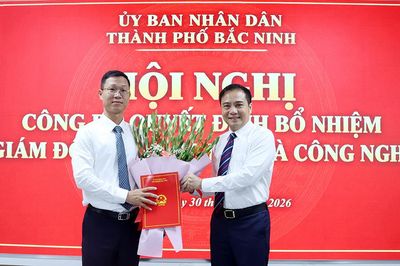 Đồng chí Thân Trung Kiên giữ chức Giám đốc Sở Khoa học và Công nghệ thành phố Bắc Ninh