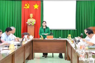 Đồng chí Châu Thị Mỹ Phương: Tập trung rà soát, hoàn thiện xây dựng Đề án Trường Chính trị tỉnh đạt chuẩn mức 2