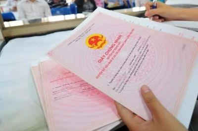 Đề xuất ghi đầy đủ tên người có chung quyền sử dụng đất trên sổ đỏ hộ gia đình