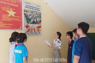 Khổng Lào xây dựng trường học không khói thuốc