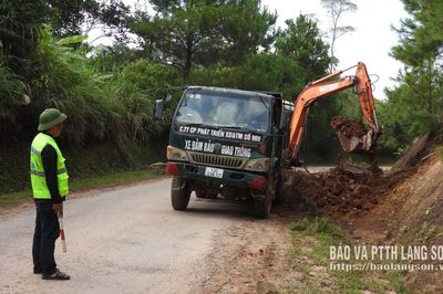 Vá lành sạt lở