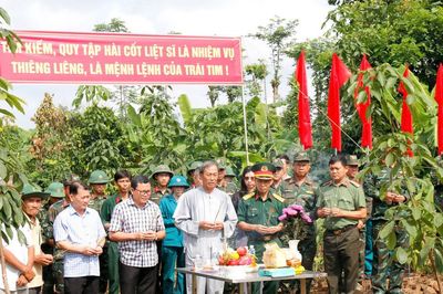 Lần theo dấu tích đồng đội