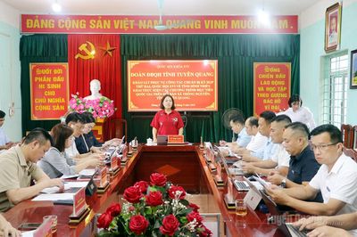 Đoàn ĐBQH khoá XVI tỉnh Tuyên Quang khảo sát phục vụ công tác chuẩn bị kỳ họp thứ hai tại xã Thông Nguyên