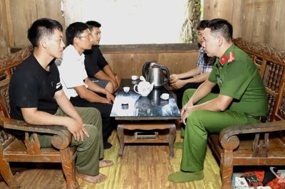 'Lá chắn' an ninh ở Khuổi Mèo