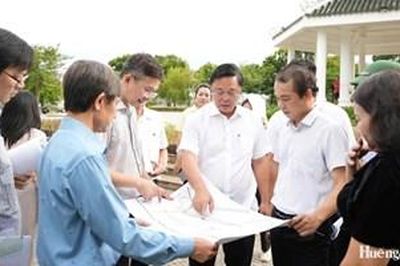 Nghiên cứu mở không gian dịch vụ, du lịch dọc trục sông Đông Ba