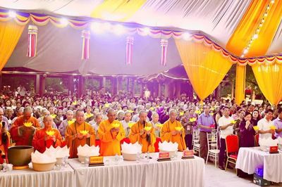 Lễ cầu siêu các anh hùng liệt sĩ nhân kỷ niệm 60 năm ngày hy sinh của 10 nữ dân quân pháo phòng không Lam Hạ