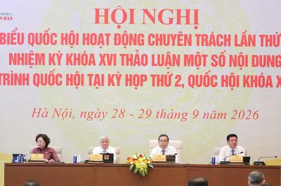 Hoàn thiện thể chế phát triển quốc gia biển mạnh