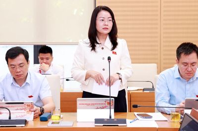 Thiết chế văn hóa: Gỡ vướng trong đầu tư, khai thác