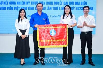 Khơi dậy khát vọng cống hiến của sinh viên trong giai đoạn mới
