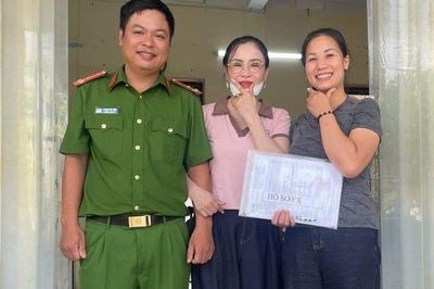 Nhận gần 1,77 tỷ đồng tiền chuyển khoản từ người lạ, hành động của chủ tài khoản gây chú ý