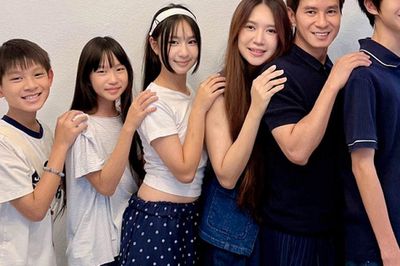 Con trai cả Lý Hải tuổi 15 đã cao vượt bố, học 4 ngoại ngữ, từng xuất hiện trong phim trăm tỷ