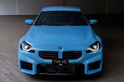 BMW M2 - xe thể thao nhập môn của BMW M giá hơn 4 tỷ đồng