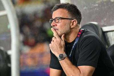 Thắng đội tuyển Việt Nam 2-0, Thái Lan vẫn bị chê