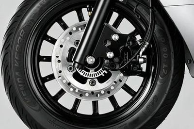Xe ga 125cc giá 38 triệu đồng đẹp hoài cổ, sở hữu phanh ABS 2 kênh, TCS