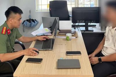 Đăng thông tin sai sự thật trên Facebook, người đàn ông bị phạt 15 triệu đồng