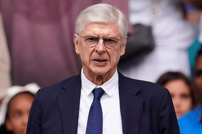 Wenger nhìn thấy sai phạm của Man City từ 15 năm trước