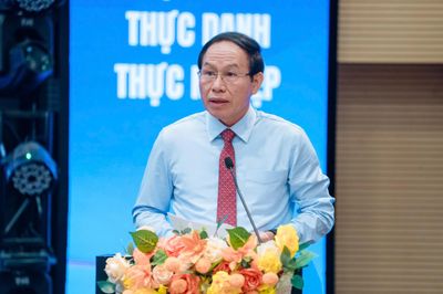 Phó thủ tướng yêu cầu rà soát các ngành học lỗi thời