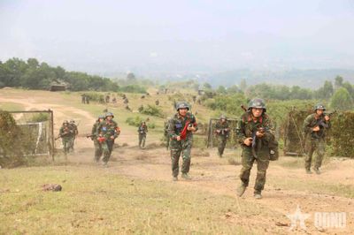 Xây dựng phòng thủ Quân khu 2 vững mạnh trong thực hiện chính quyền địa phương hai cấp