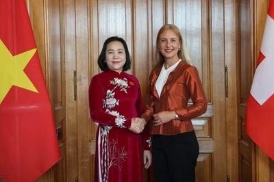 Phó Chủ tịch Quốc hội Nguyễn Thị Thanh thăm và làm việc tại Thụy Sỹ