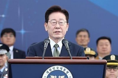 Tổng thống Hàn Quốc kêu gọi Triều Tiên cùng bước trên con đường khôi phục lòng tin, nối lại đối thoại